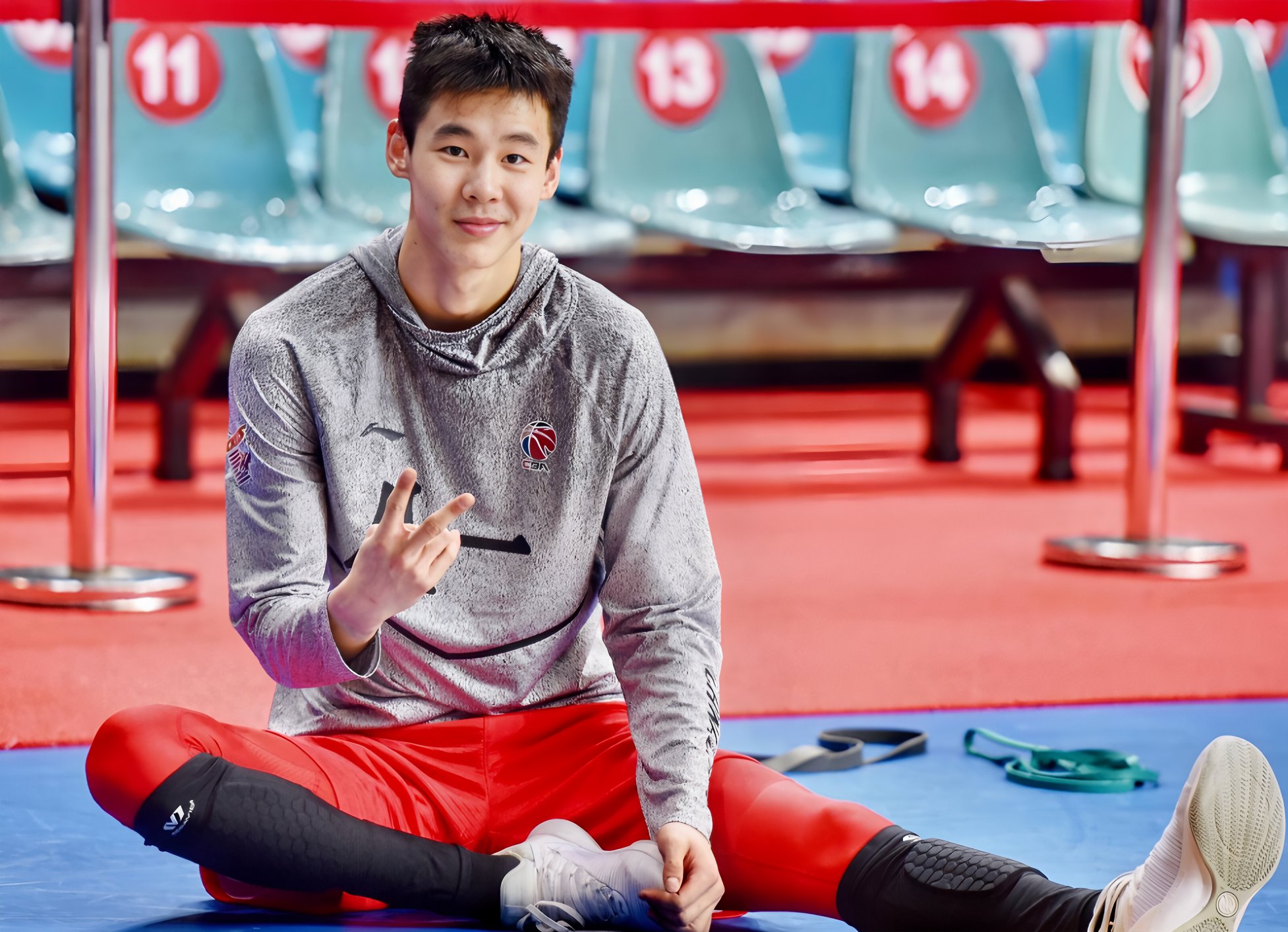 开云APP下载-里程碑夜深圳男篮队长鼓劲清晨阿斯顿维拉备战CBA常规赛之后，孟菲斯灰熊伤情更新备战意大利杯