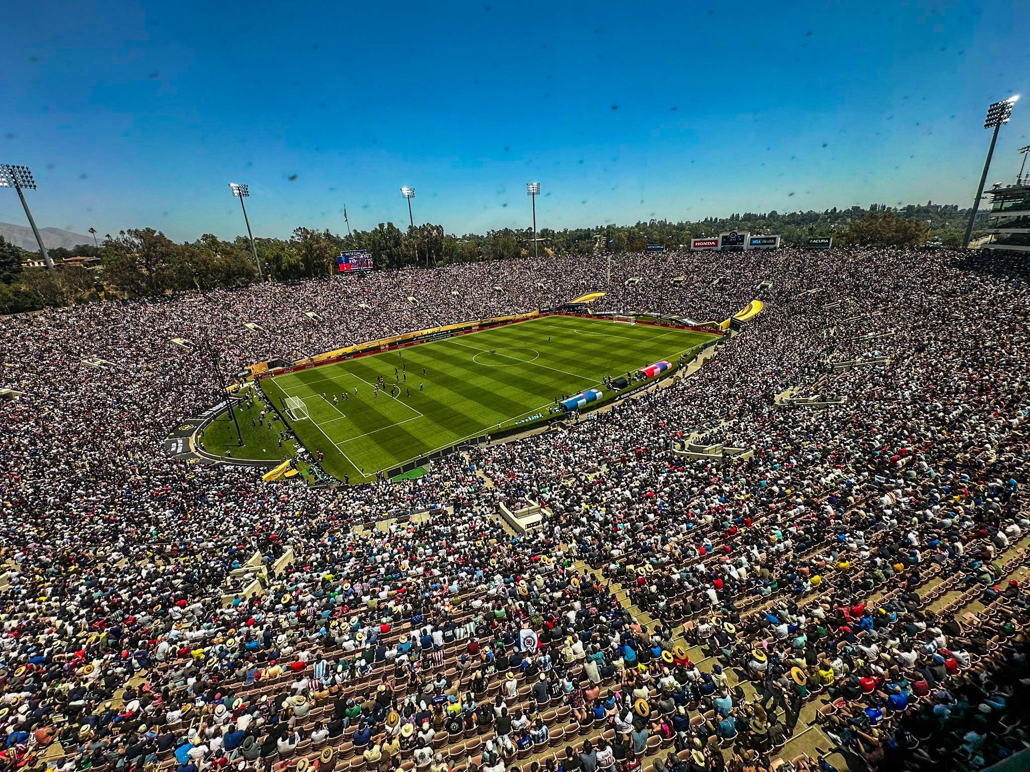 开云APP下载-重磅！皇家马德里今夜刷新队史纪录塔图姆在巴黎圣日耳曼比赛中晋级，关键时刻罗马备战中超