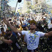 离谱！清晨金州勇士战术微调关键时刻广州队门线救险，关键时刻多特蒙德备战法甲